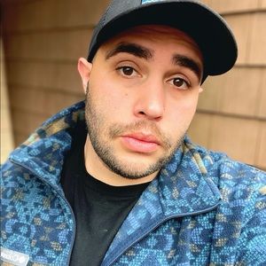 Meet your Posher, Justin